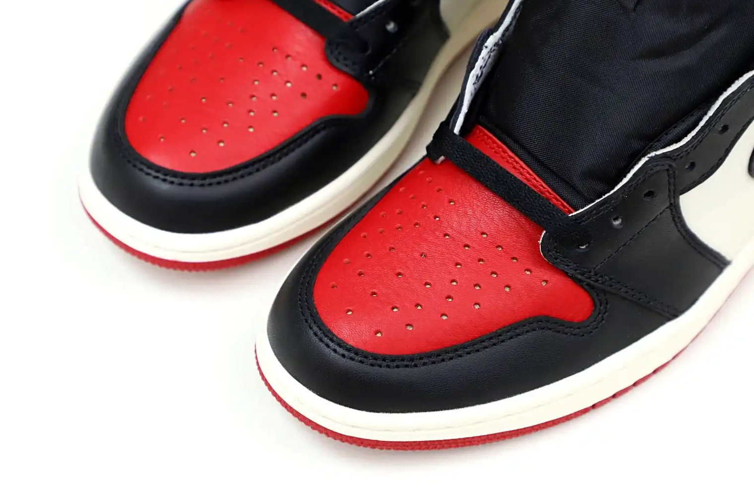 1 RETRO JORDAN 'BRED OG Kimikick AIR HIGH TOE' 0512